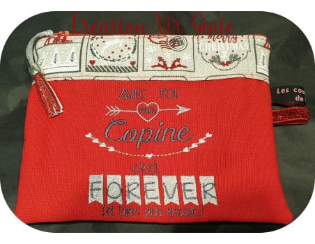 Motif de broderie  machine texte copine forever