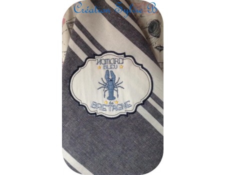 motif de broderie machine homard bleu de Bretagne