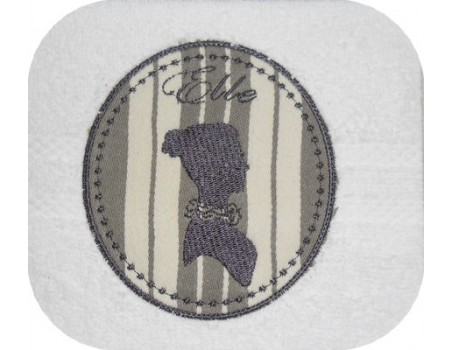 Motif de broderie Camée femme