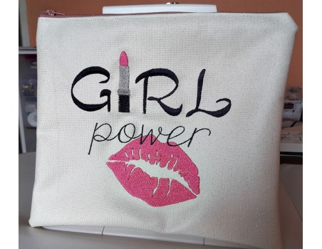 Motif de broderie machine girl power