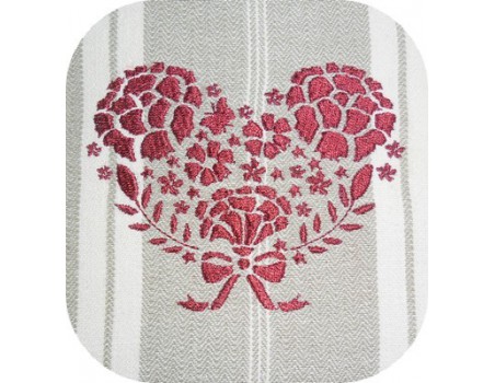 motif de broderie coeur fleuri