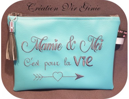 Motif de broderie  machine texte mamie et moi