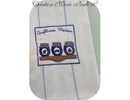 Motif de broderie machine confitures prunes, figues mûres