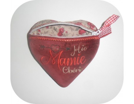 Instant download machine embroidery zip purse heart sweetheart granny ith