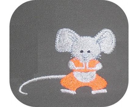 Instant download machine embroidery  mouse yoga N2