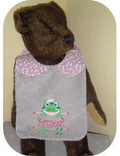 Motif de broderie machine ITH  Bavoir  grenouille  prénom fille