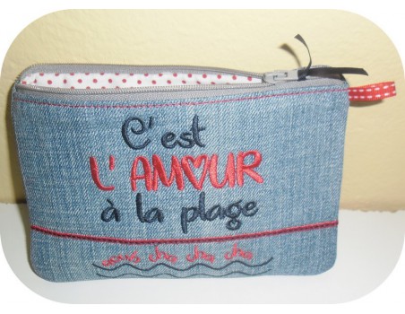 Motif de broderie machine  texte  l'amour à la plage