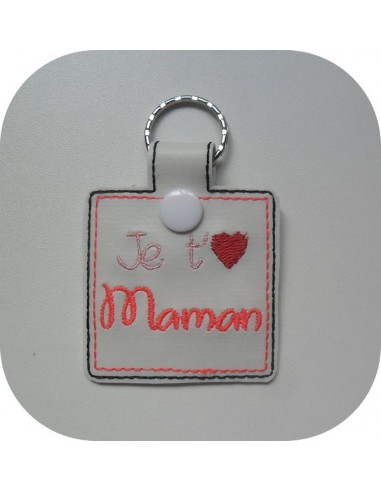 machine embroidery design  I love you grand'ma keychains ith