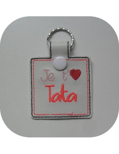 machine embroidery design  I love you grand'ma keychains ith