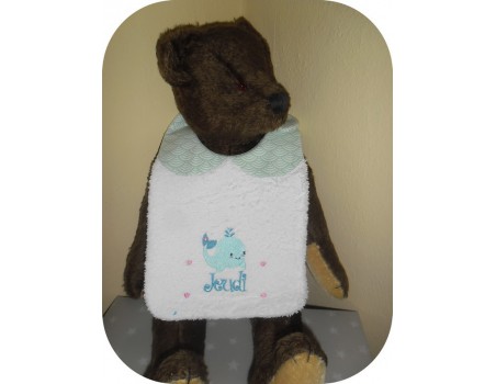 Instant downloads machine embroidery design machine  ITH  bib customizable  marmot for girl