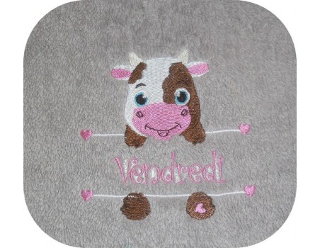 Motif de broderie machine vache prénom fille