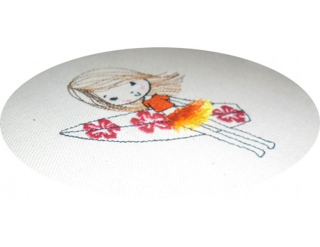 Motif de broderie machine fille  surfeuse