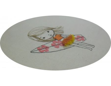 Motif de broderie machine fille  surfeuse