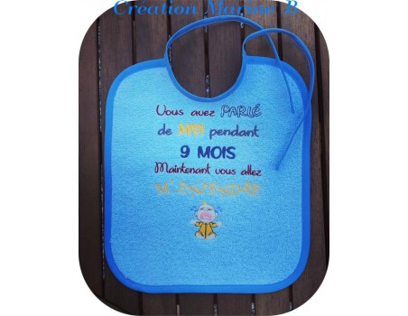 Motif de broderie  texte 9 mois garçon