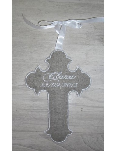 Motif de broderie  croix religieuse ITH