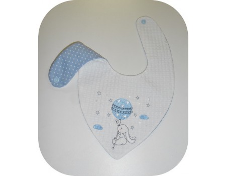 Motif de broderie machine  petit lapin au ballon