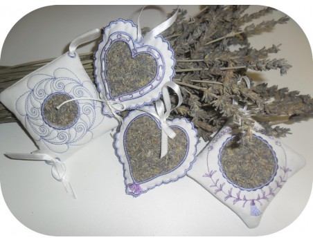 Motif de broderie machine  coeur festonné pour lavande avec pompon