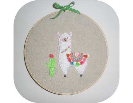 Instant download machine embroidery  lama gnifique