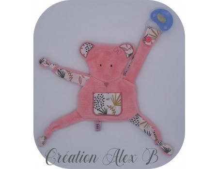 Motif de broderie machine doudou souris ITH