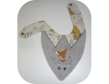 machine embroidery design   bandana bib TH