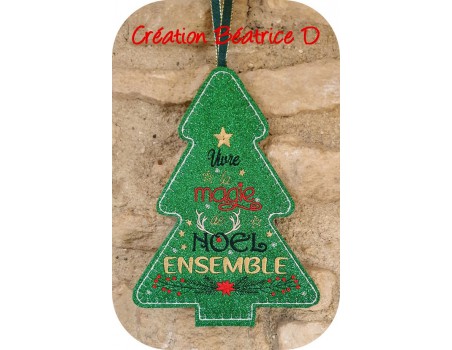 Motif de broderie machine sapin personnalisable ITH