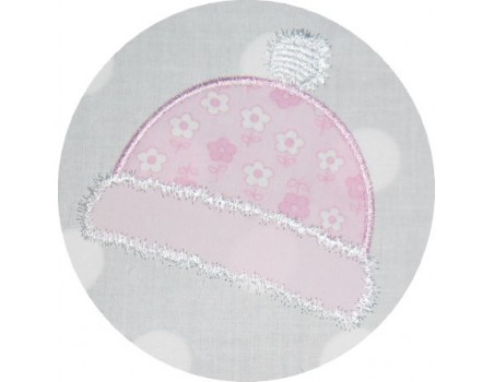 Lingemotif de broderie bonnet