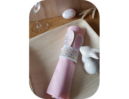 machine  embroidery design  bunny napkin ring ITH