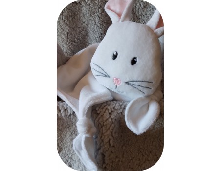 machine embroidery  design rabbit blanket head ith