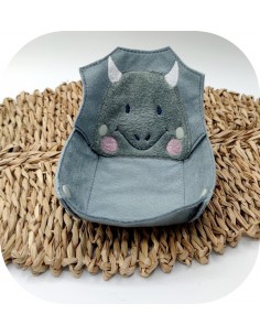 Motif de broderie machine corbeille dinosaure  ITH
