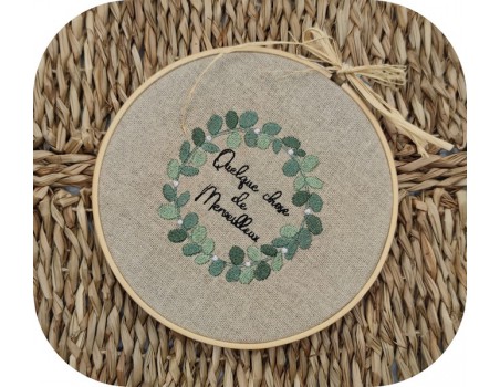 Motif de broderie machine cadre eucalyptus