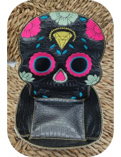 machine embroidery design ith skull  box