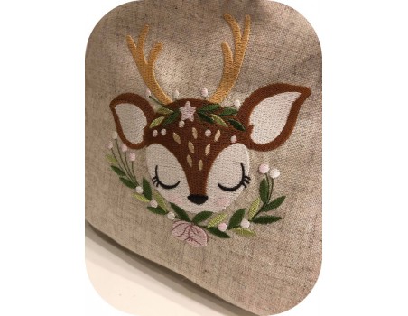 machine embroidery design sleeping fawn with star and  flowers
