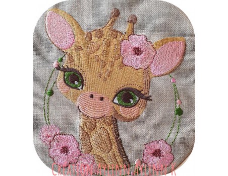 Motif de broderie machine girafe  fleurs