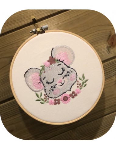 machine embroidery design sleeping mouse with star and  flowers