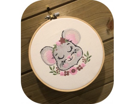 machine embroidery design sleeping mouse with star and  flowers