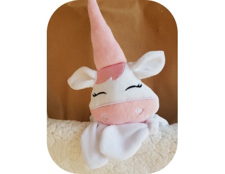 machine embroidery design unicorn head  ith