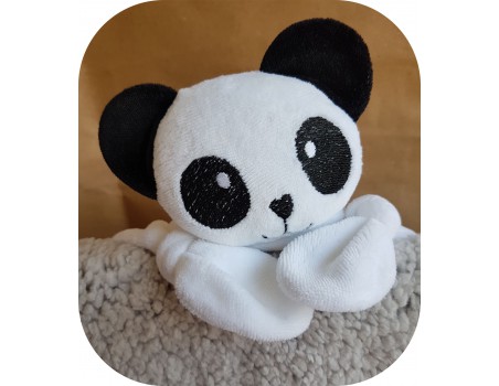 machine embroidery design panda head  ith