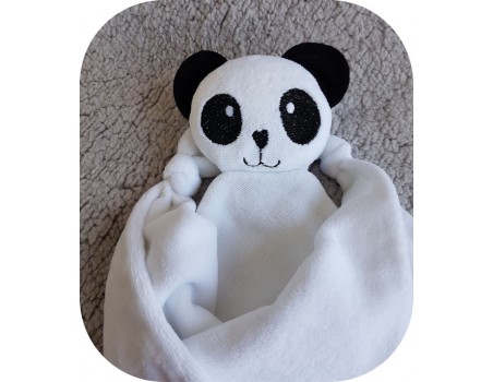 Motif de broderie machine  tête doudou panda ITH