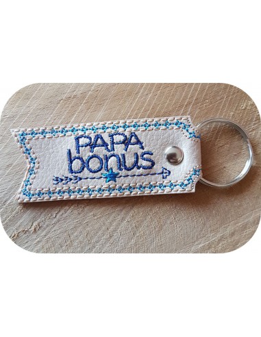 Motif de broderie machine porte clé  papa bonus ITH