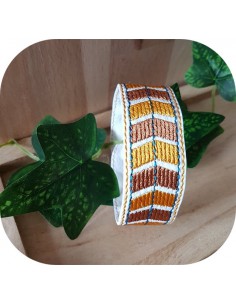 Motif de broderie machine bracelet femme freedom  ITH