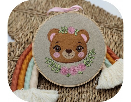 machine embroidery design bear   with flowers