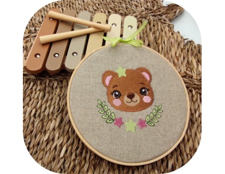 machine embroidery design bear  with star