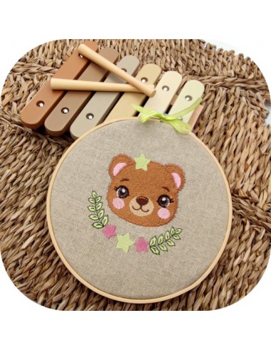 machine embroidery design bear  with star