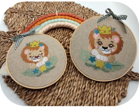 machine embroidery design  sleeping crowned lion