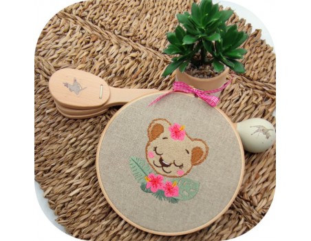 machine embroidery design sleeping  lion  with flowers