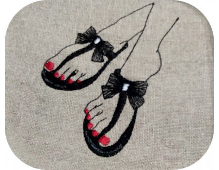 Instant download machine embroidery design  flip flops