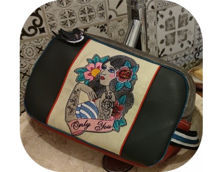 Motif de broderie machine  rockabilly pin up tatoo