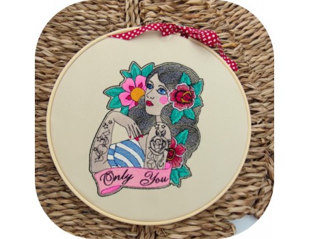 Motif de broderie machine  rockabilly pin up tatoo