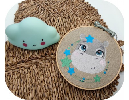 machine embroidery design  hippopotamus  with stars