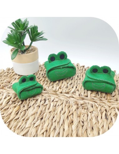 Instant download machine embroidery design frog box ith